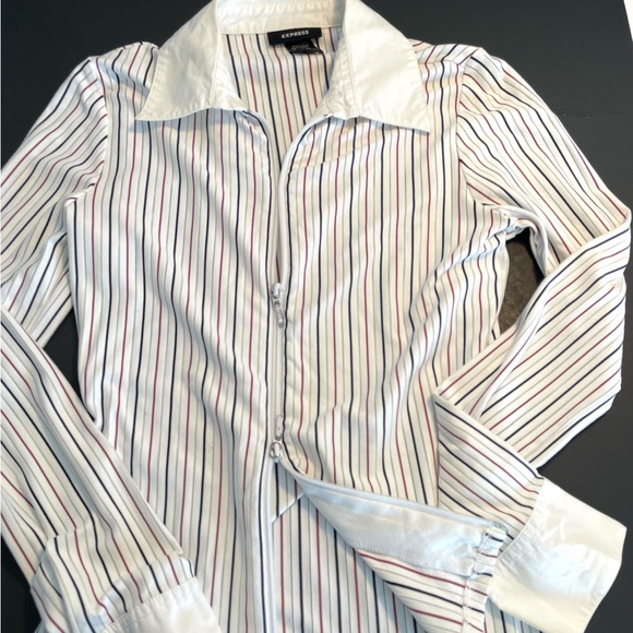 Express long sleeve pinstriped zip up blouse size medium. - Picture 2 of 11